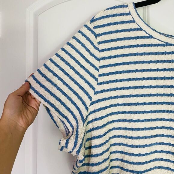 Torrid Vintage Inspired Striped Short Sleeve Top, Textured, Stretchy NWT 4X - Picture 9 of 14